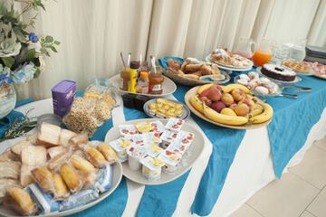 Breakfast meal