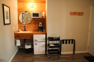 Private kitchenette