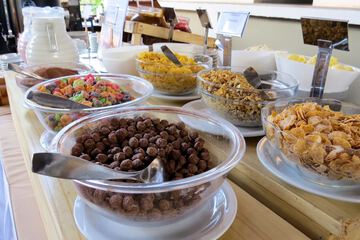 Breakfast buffet