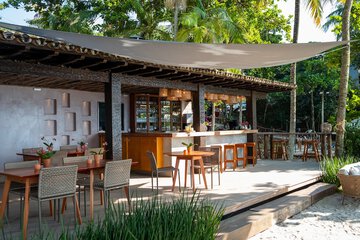 Beach bar