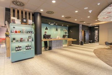 Reception hall