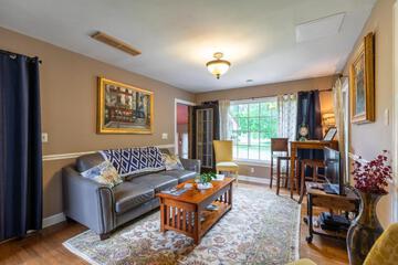 Photo 95