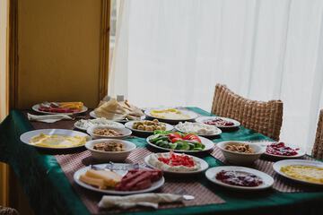 Breakfast buffet