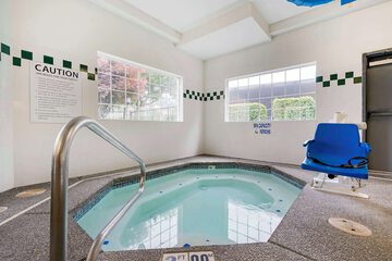 Pool 5 of 35