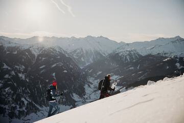 Skiing