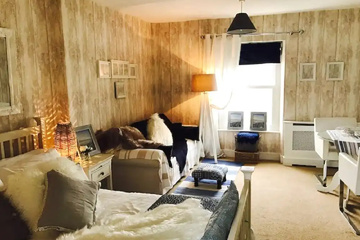 guest_rooms