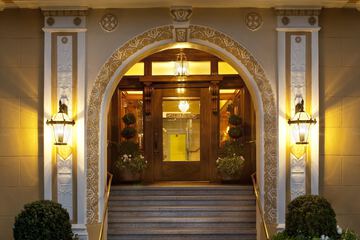 Hotel 2 of 62