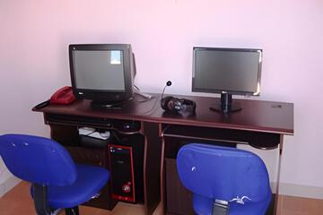 Photo 10