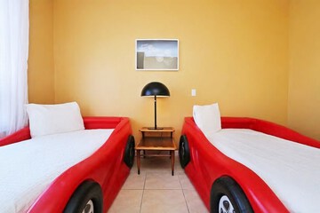 Children's theme room