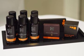 Bathroom amenities