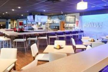 Bar/lounge