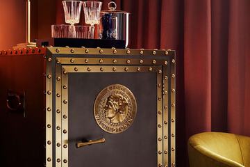 Room amenity
