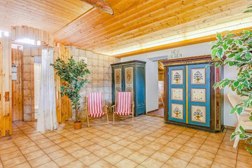 hotel_rooms