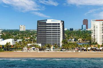 Courtyard by Marriott Oceanside Fort Lauderdale Beach