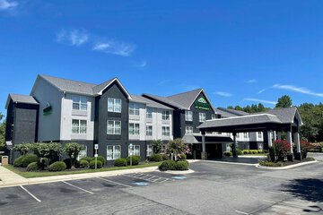 Wingate by Wyndham Matthews / Charlotte