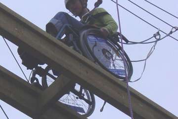Ropes course (team building)