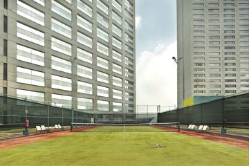 Tennis court