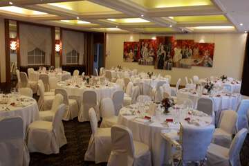 Indoor wedding