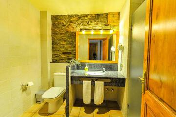 Photo 49