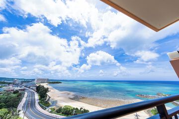 Beach/ocean view