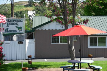 BBQ/picnic area