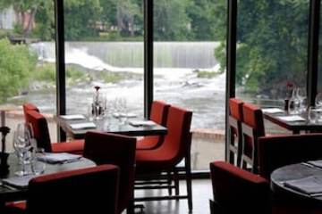 restaurant cafeteria