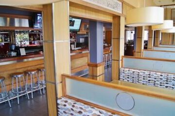 Poolside Bar