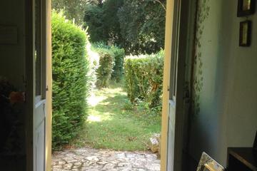 Photo 34