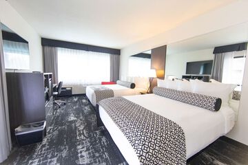 Room 25 of 69