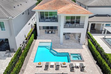 Private pool