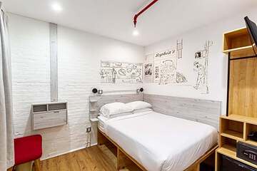 Photo 9