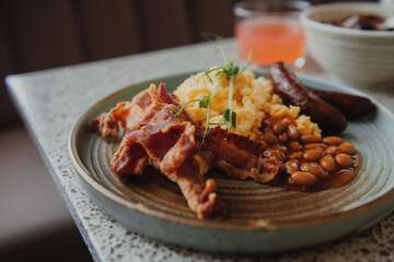 Breakfast buffet