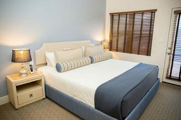 Brentwood Inn