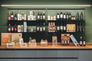 Gift shop