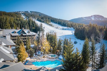 Blackcomb Springs Suites by CLIQUE