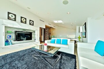 Executive Lounge