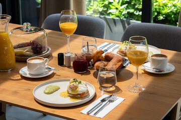 Breakfast area