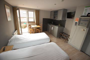 Private kitchenette