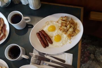 Breakfast meal