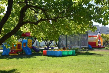 Children's play area - outdoor