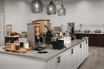 Breakfast/Coffee Service 34 of 47