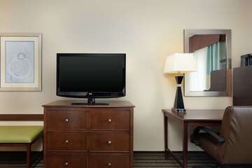 Room 10 of 33