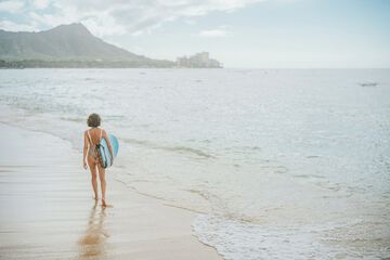Surfing/boogie boarding