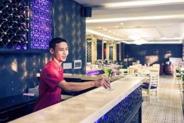 Hotel Bar