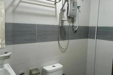 Photo 32