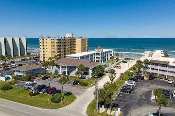 Coastal Waters Inn