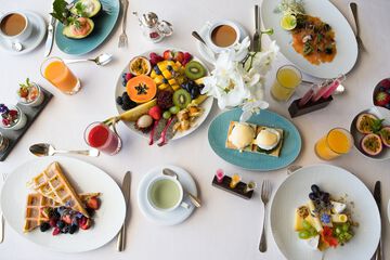 Breakfast meal