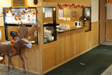 Concierge desk