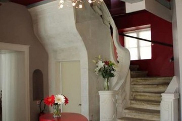 Reception hall