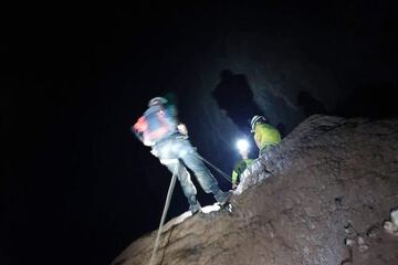 Spelunking/cave exploring